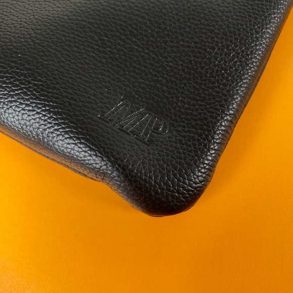 Mighty Purse by HButler - Genuine Leather Phone charging via removable battery - Picture 2 of 11